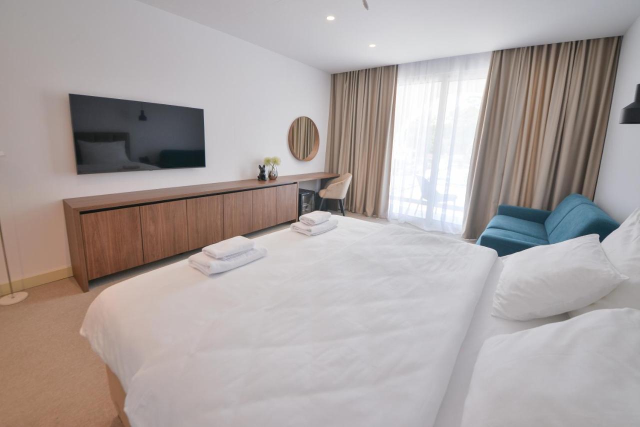 Hotel Riva Будва Экстерьер фото