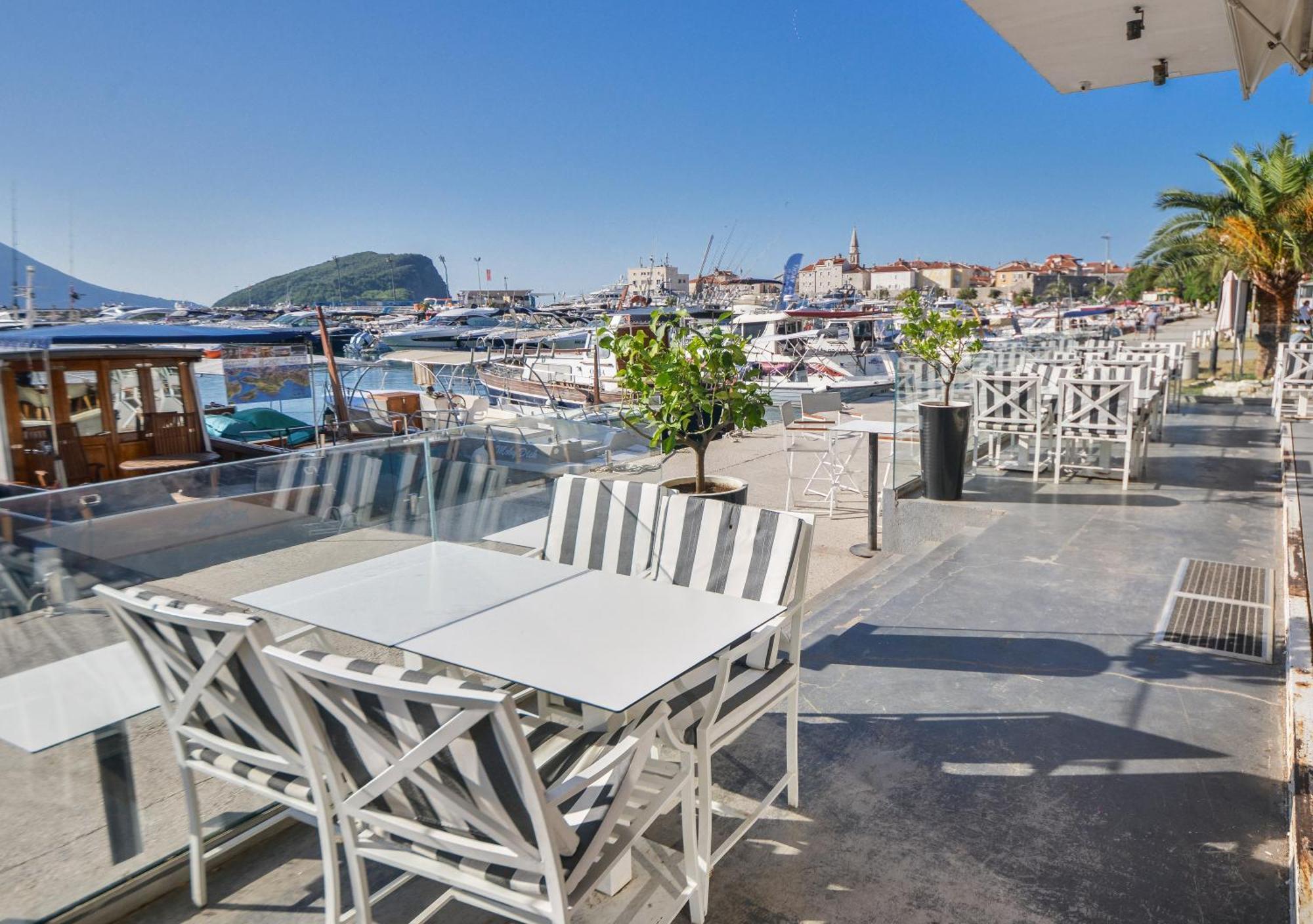 Hotel Riva Будва Экстерьер фото